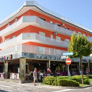 Mariella Apartman